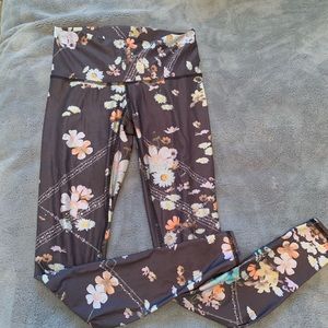 TEEKI leggings!